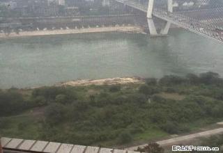 一中标准三房江景房家电全齐只租1800元 木地板 - 宜宾28生活网 yb.28life.com