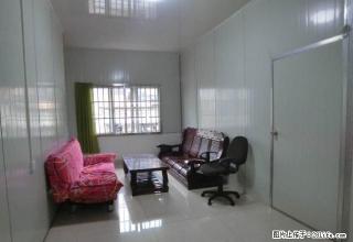 凤凰小区旁自建房 950元 2室2厅1卫 家具家电全齐 - 宜宾28生活网 yb.28life.com