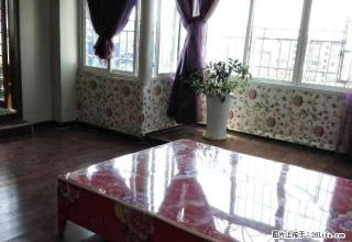 (单间出租)没仲介费民航对面顶楼出租两室带独立花园 家电齐全 有无线网 - 宜宾28生活网 yb.28life.com